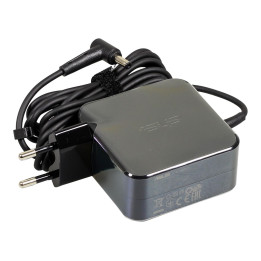 Asus AC ADAPTER 45W 19V -2.37 A